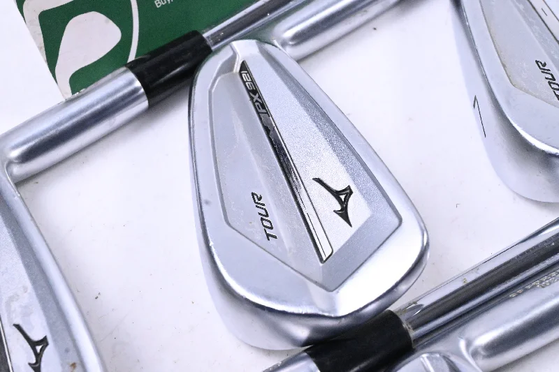 Mizuno JPX 921 Tour Irons / 5-PW / Stiff Flex Dynamic Gold S300 120 Shafts