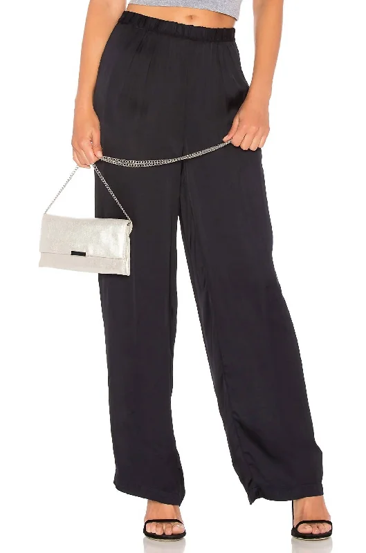 Perrin Wide Leg Pants In Black