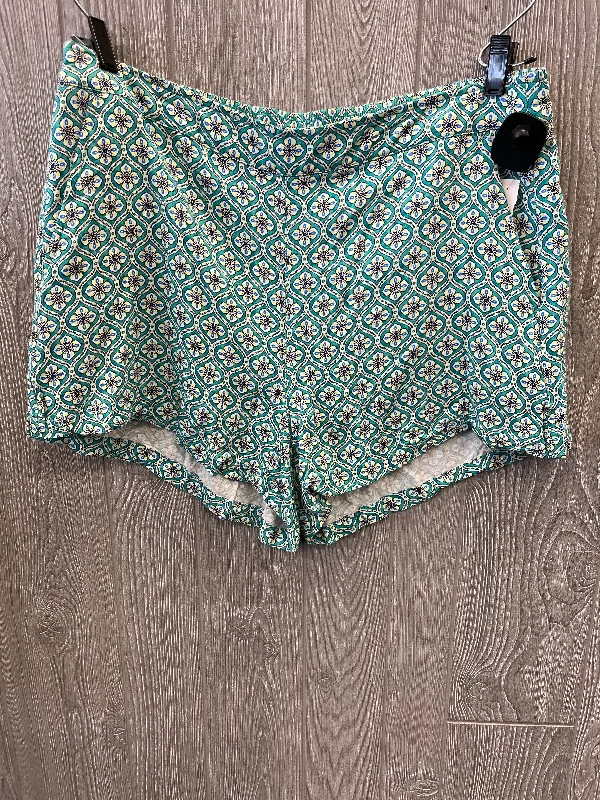 Shorts By Old Navy In Green, Size: 14